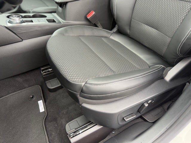 2025 Ford Escape Plug-In Hybrid Base