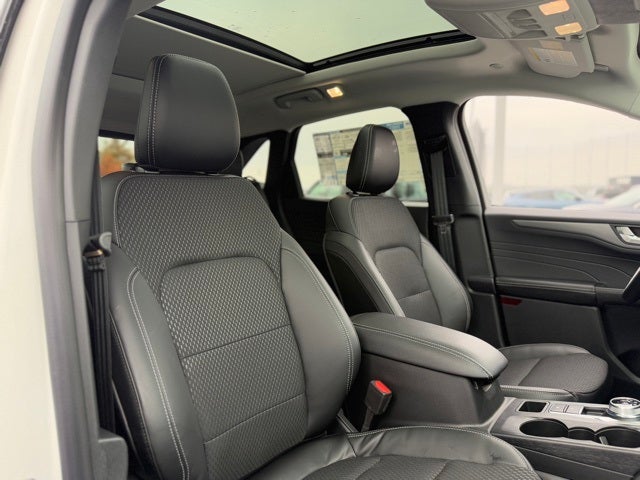 2025 Ford Escape Plug-In Hybrid Base