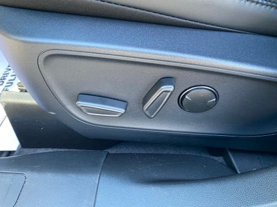 2026 Ford Escape Hybrid ST-Line Select
