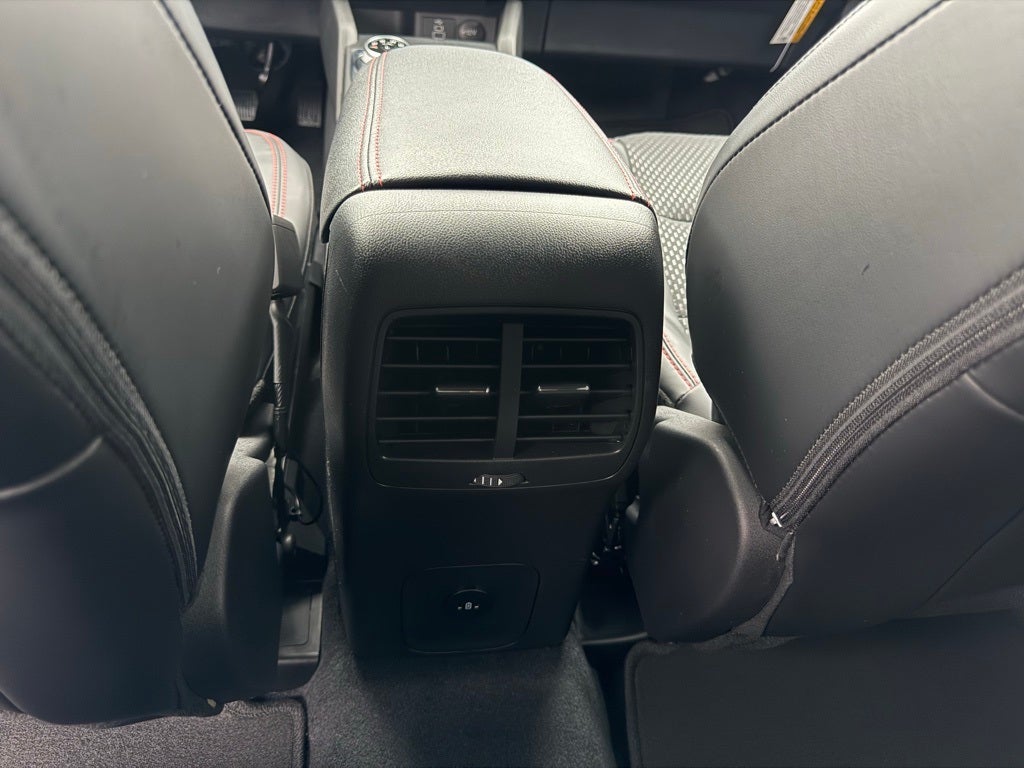 2026 Ford Escape Hybrid ST-Line Select