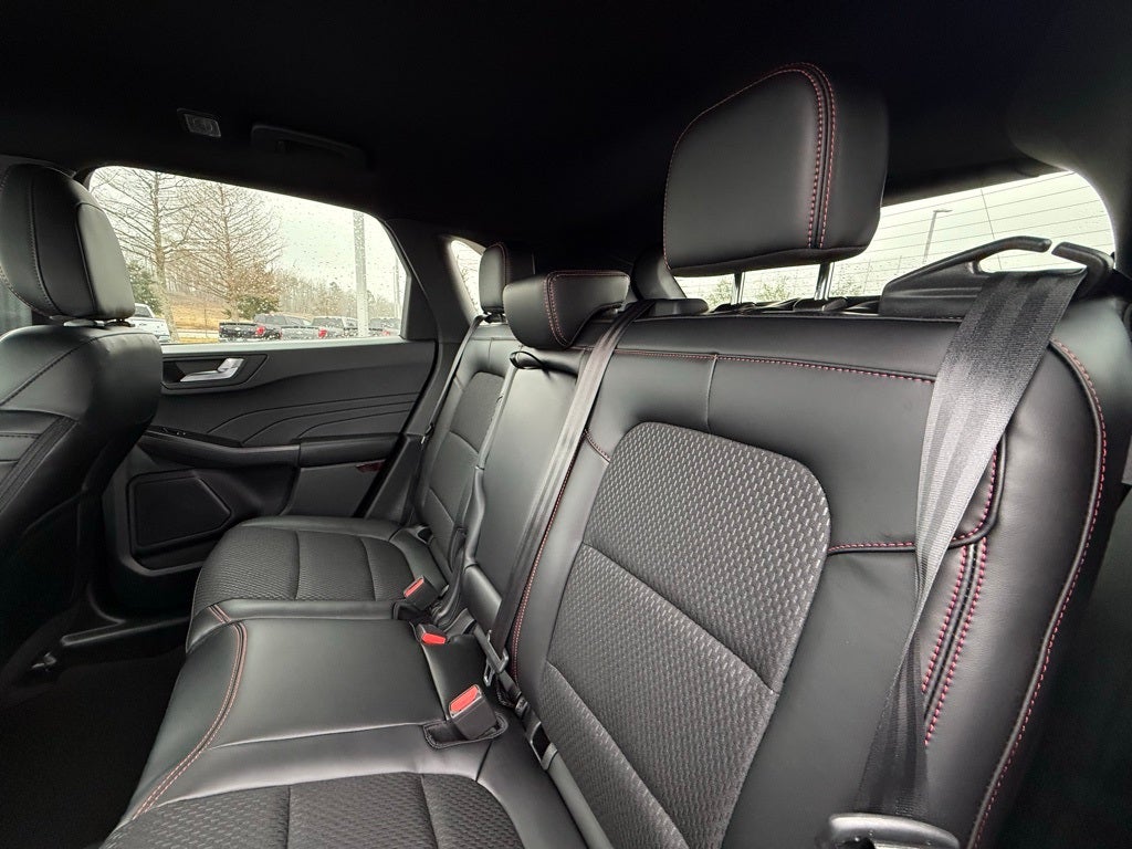 2026 Ford Escape Hybrid ST-Line Select