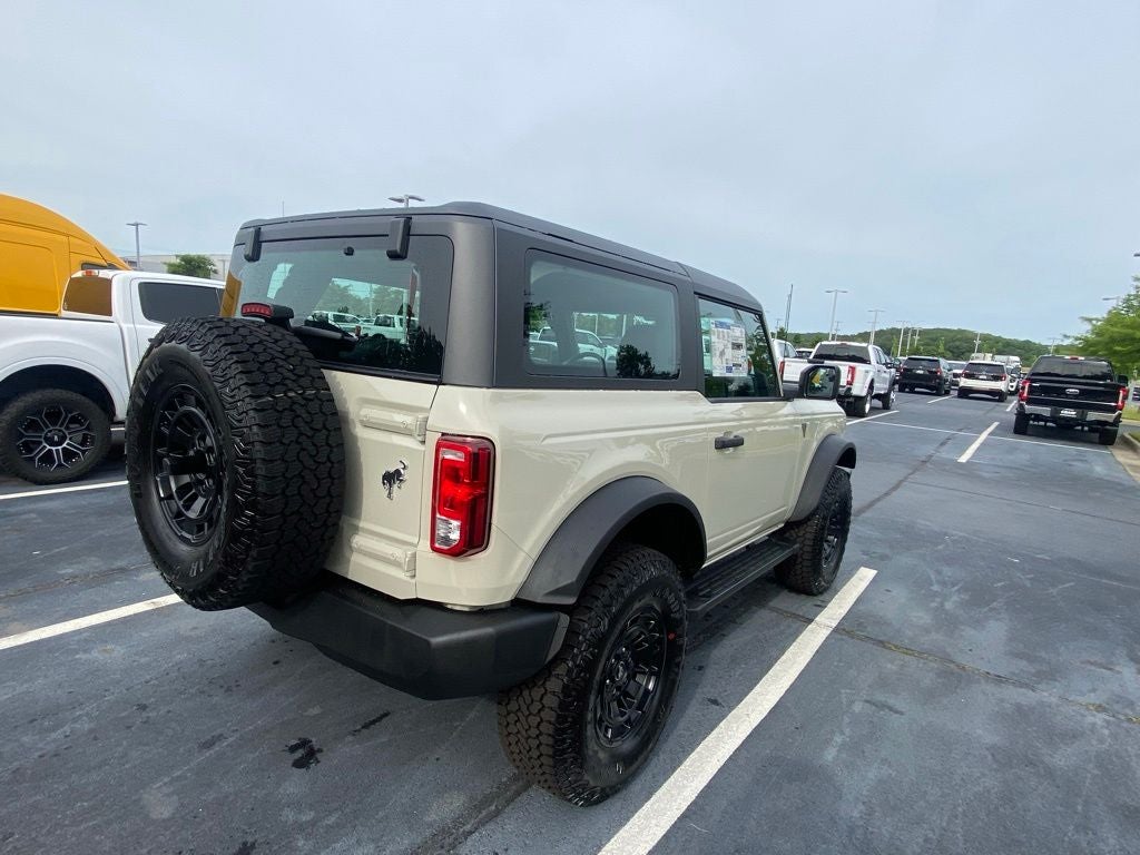 2026 Ford Bronco Base
