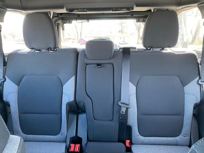 2025 Ford Bronco Base