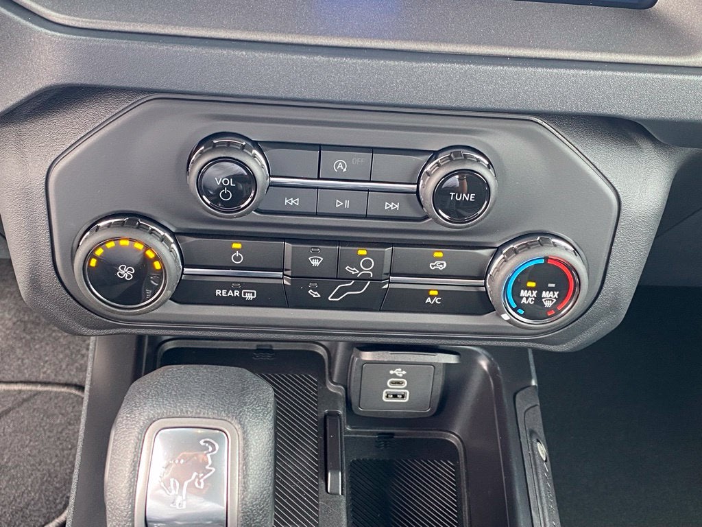 2026 Ford Bronco Base
