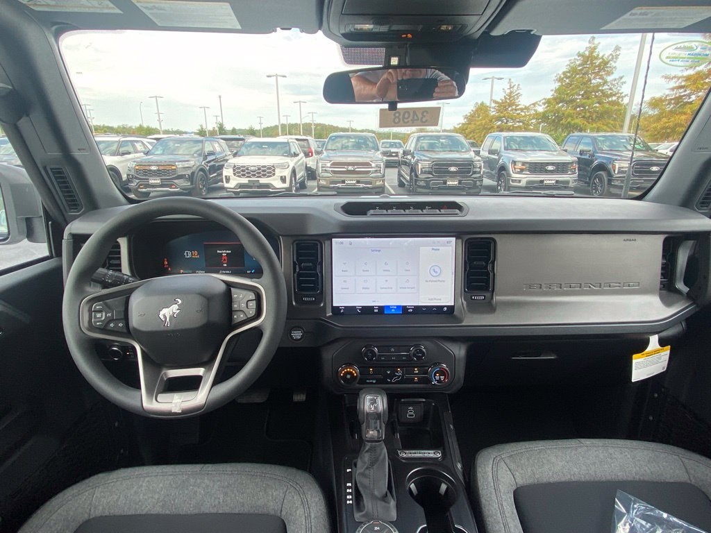 2026 Ford Bronco Base