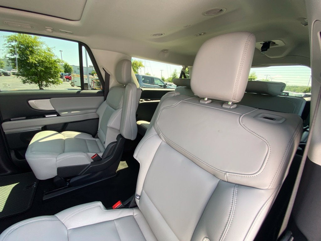 2027 Ford Expedition Max Active
