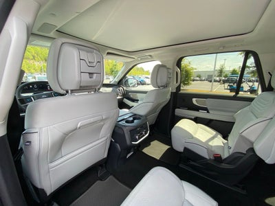 2027 Ford Expedition Max Platinum