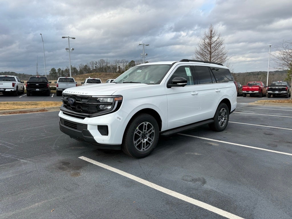 2026 Ford Expedition Active