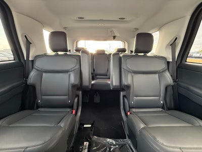 2026 Ford Expedition Active