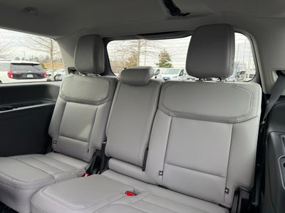 2026 Ford Expedition Active