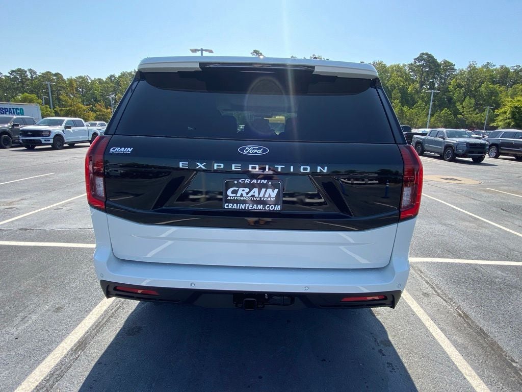 2027 Ford Expedition Active