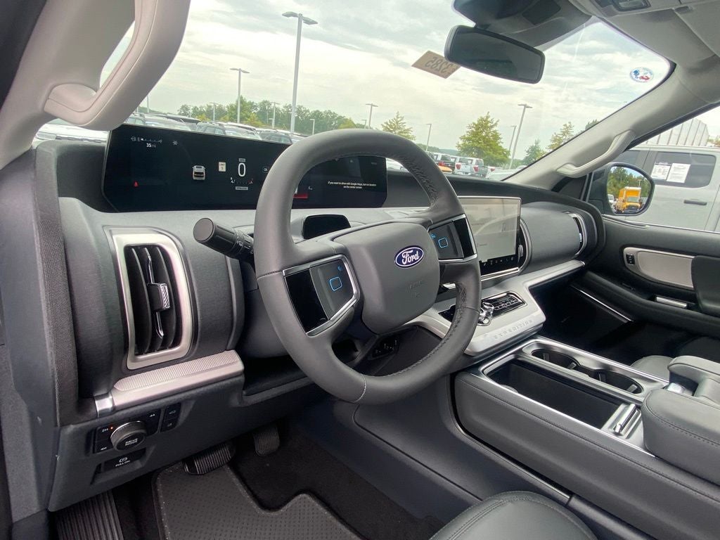 2027 Ford Expedition Active