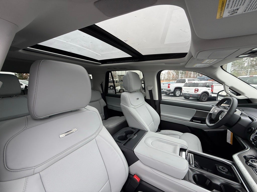 2026 Ford Expedition Platinum