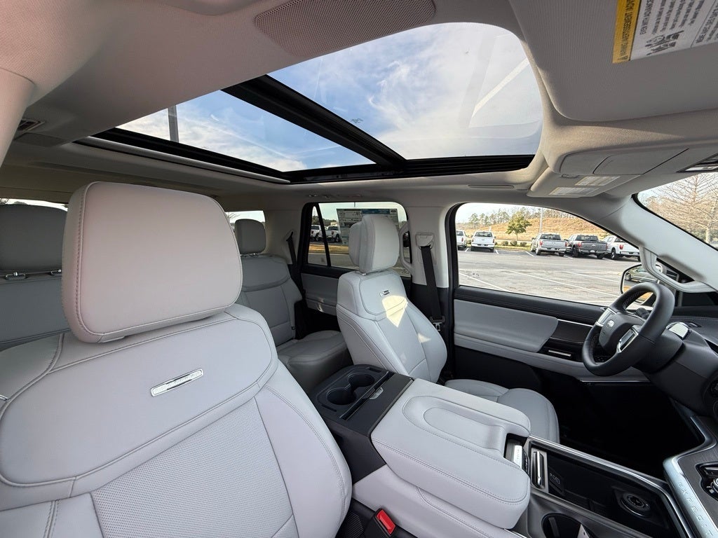 2026 Ford Expedition Platinum