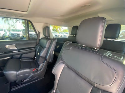 2027 Ford Expedition Platinum