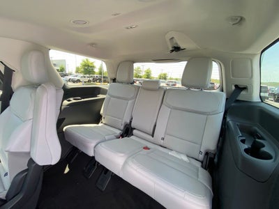 2027 Ford Expedition Platinum