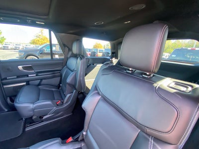 2027 Ford Expedition Platinum