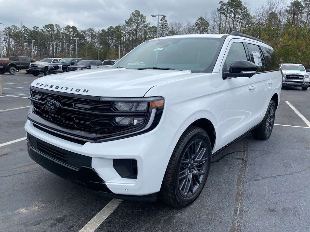 2025 Ford Expedition Platinum