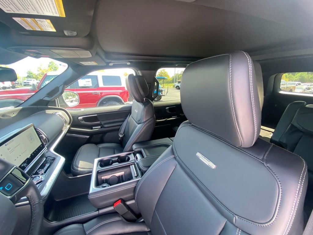 2027 Ford Expedition Platinum