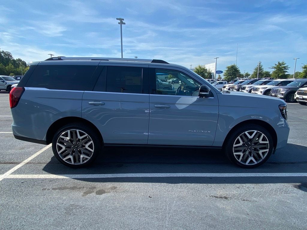 2027 Ford Expedition Platinum