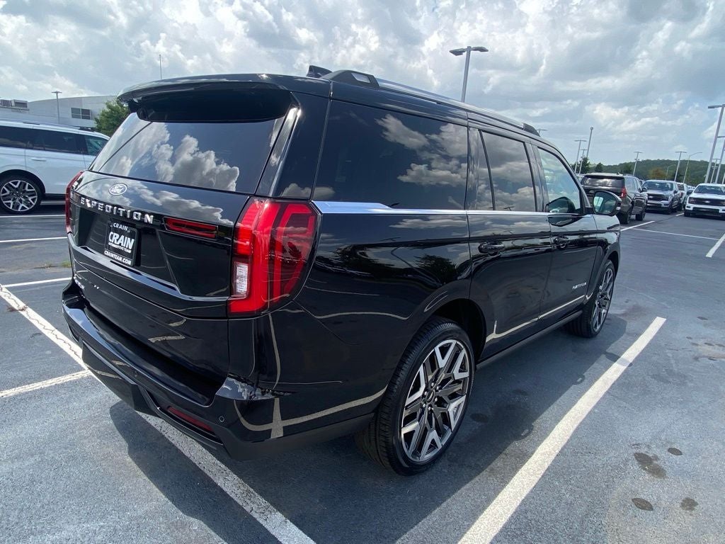 2027 Ford Expedition Platinum