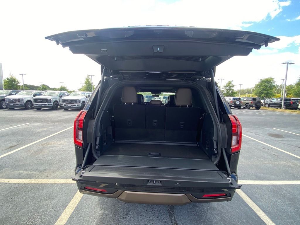 2027 Ford Expedition King Ranch