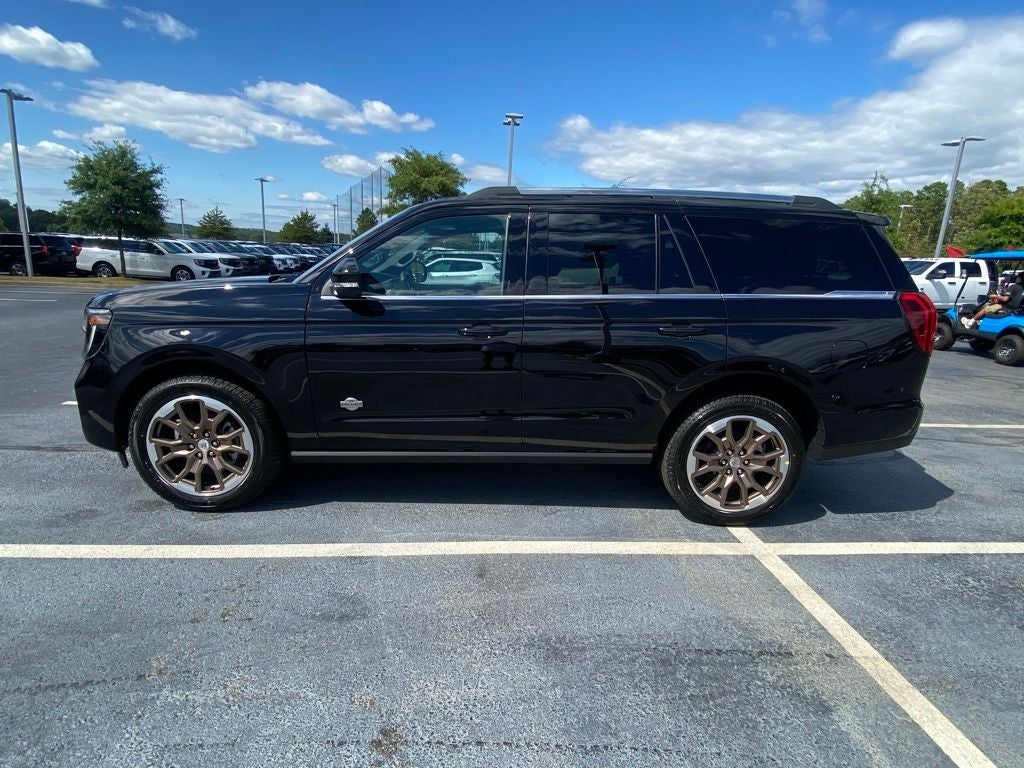 2027 Ford Expedition King Ranch