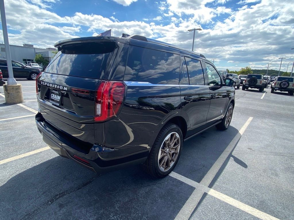 2027 Ford Expedition King Ranch
