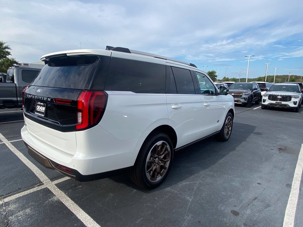 2027 Ford Expedition King Ranch