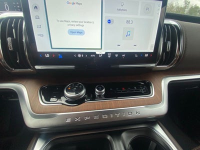 2026 Ford Expedition King Ranch