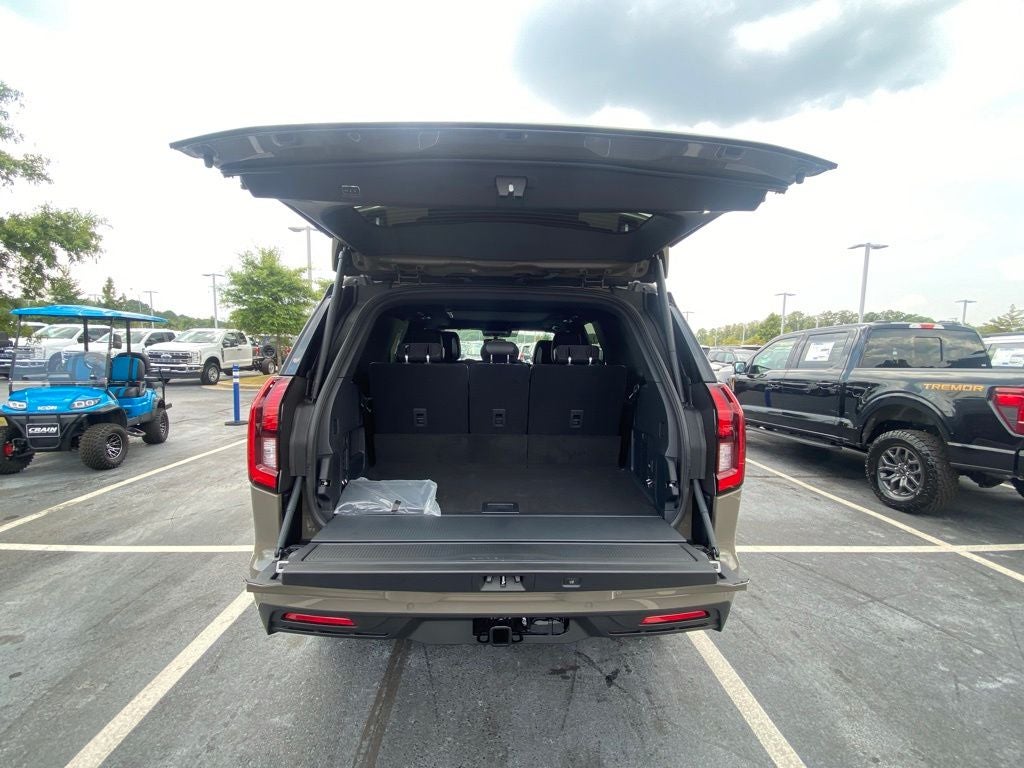 2027 Ford Expedition Tremor