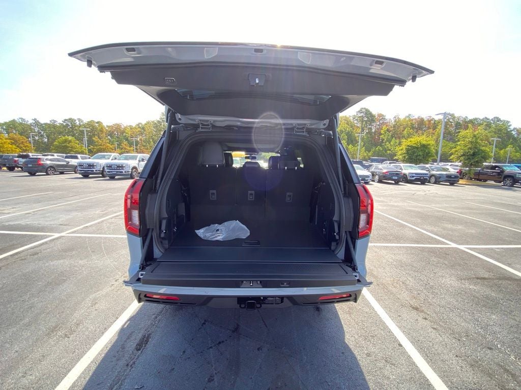 2027 Ford Expedition Tremor