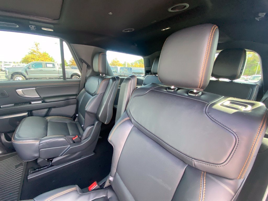 2027 Ford Expedition Tremor