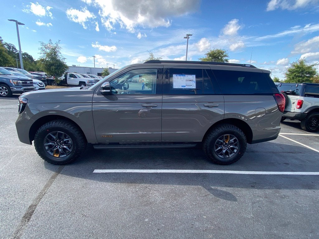 2027 Ford Expedition Tremor
