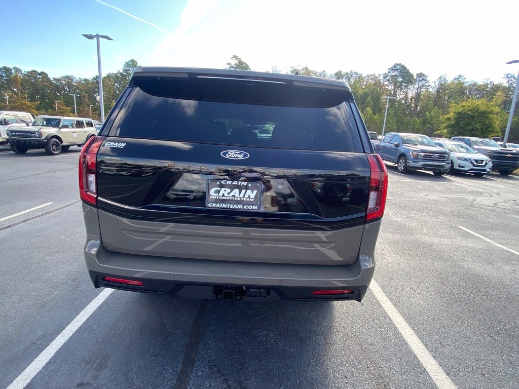 2027 Ford Expedition Tremor