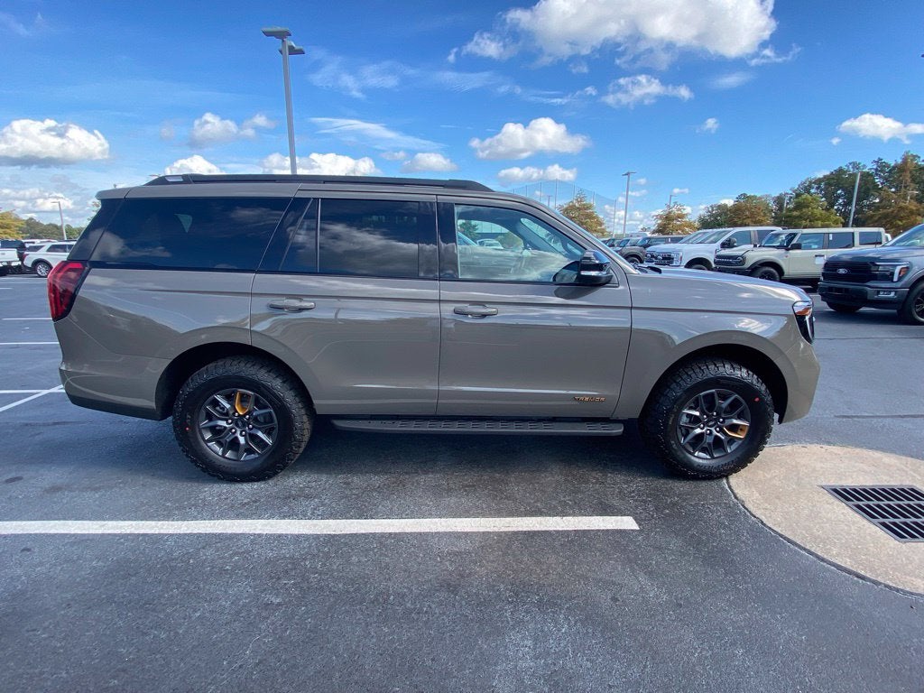 2027 Ford Expedition Tremor