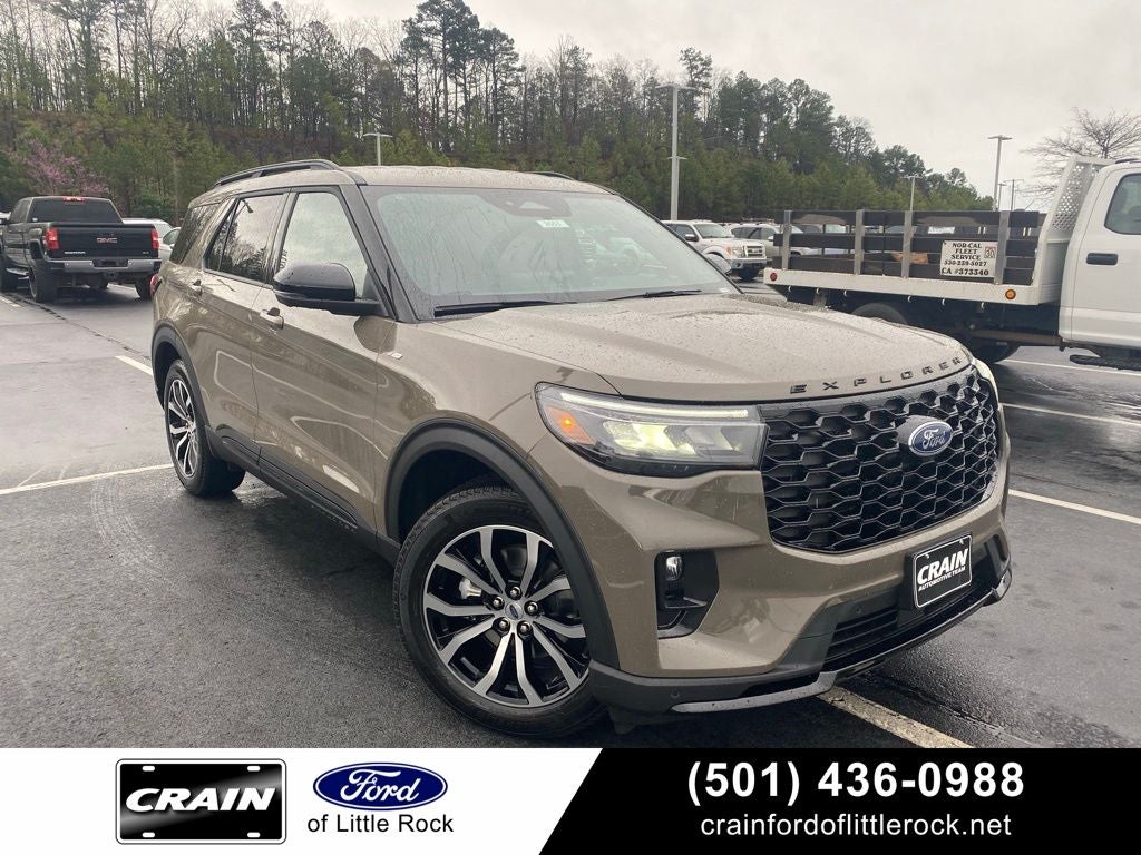 2026 Ford Explorer ST-Line