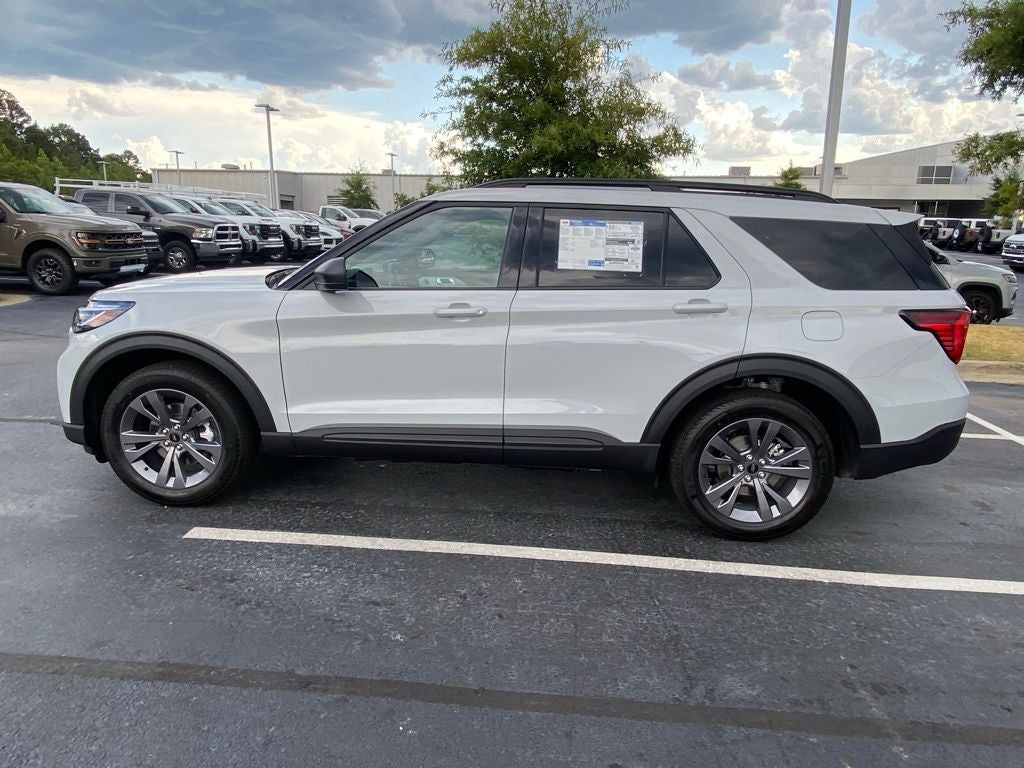 2027 Ford Explorer Active