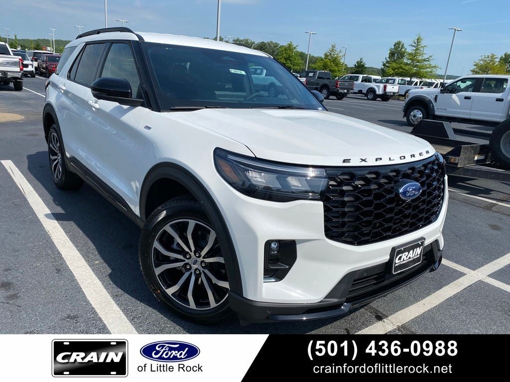 2026 Ford Explorer ST-LINE 4WD's photo