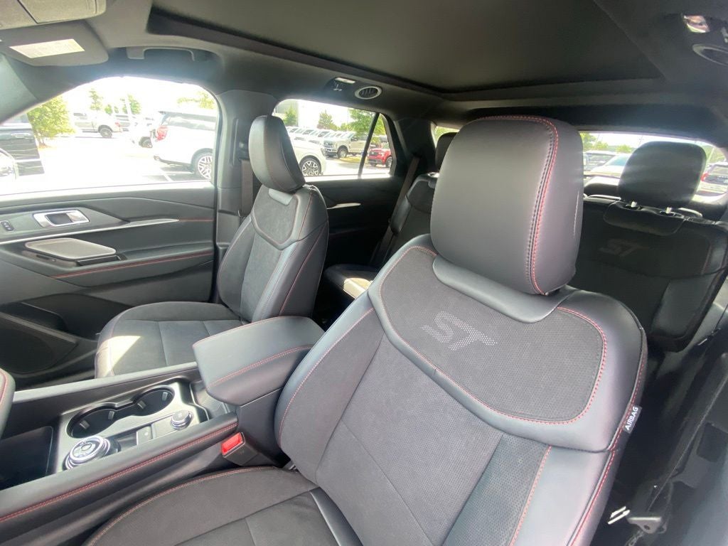2027 Ford Explorer ST