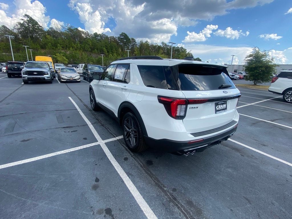 2027 Ford Explorer ST