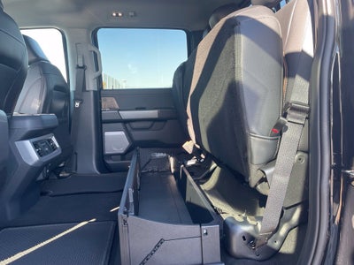 2027 Ford F-250SD Lariat
