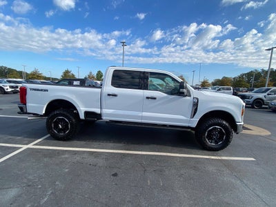 2027 Ford F-250SD XLT