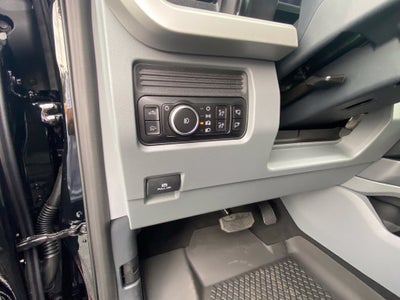 2027 Ford F-250SD XLT