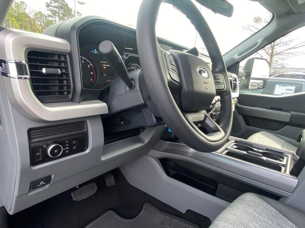 2026 Ford F-250SD XLT