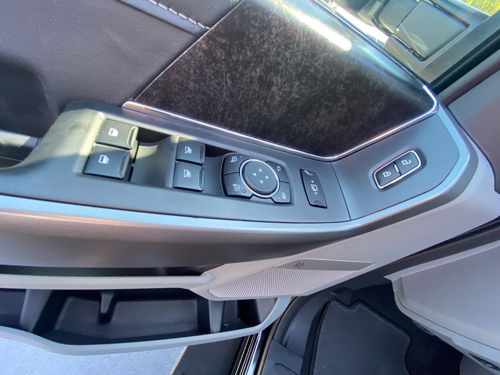 2027 Ford F-250SD XLT