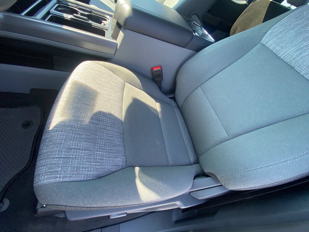 2027 Ford F-250SD XLT