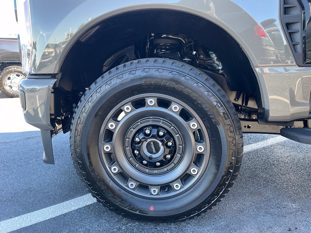 2027 Ford F-250SD XLT