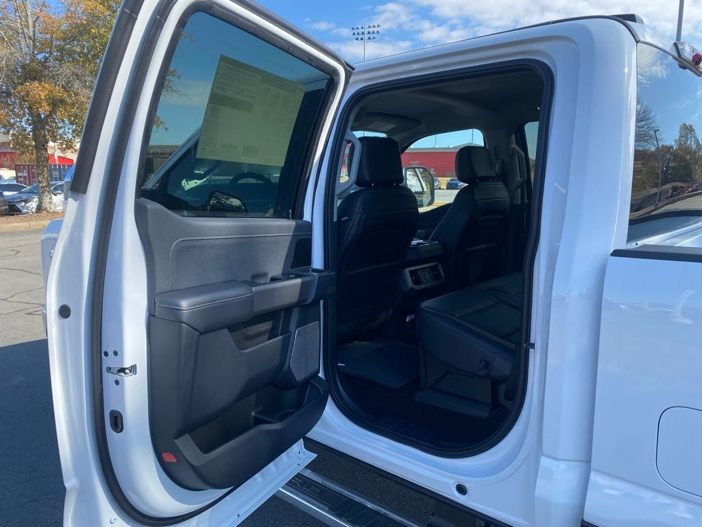 2026 Ford F-350 Super Duty Lariat - Photo 29