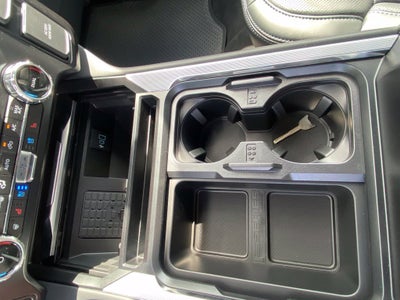 2027 Ford F-350SD Platinum